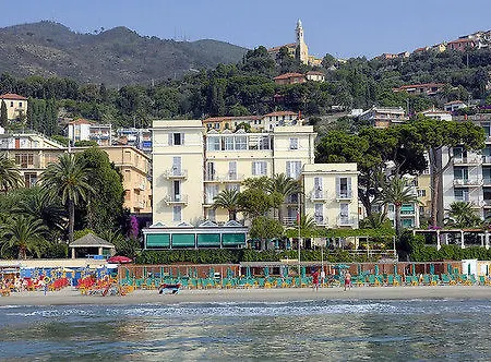 Beau Sejour Hotel 3*