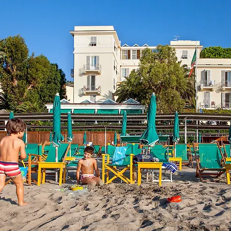 Hotel Beau Sejour 3*