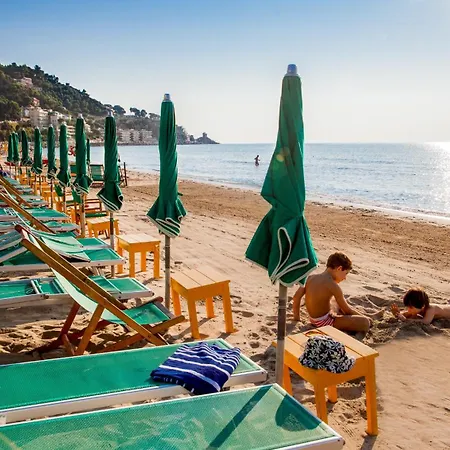 Beau Sejour Ξενοδοχείο 3*