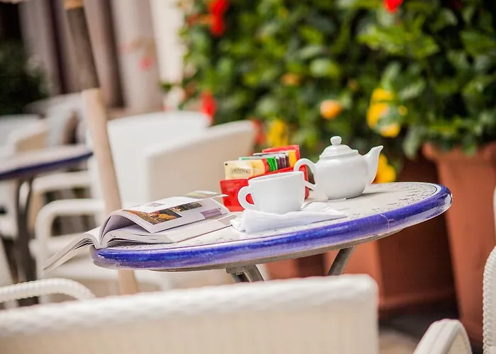 布席雷乌酒店 阿拉西奥